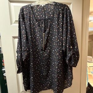 Maurices Plus Size 4X Black Polka Dot Blouse